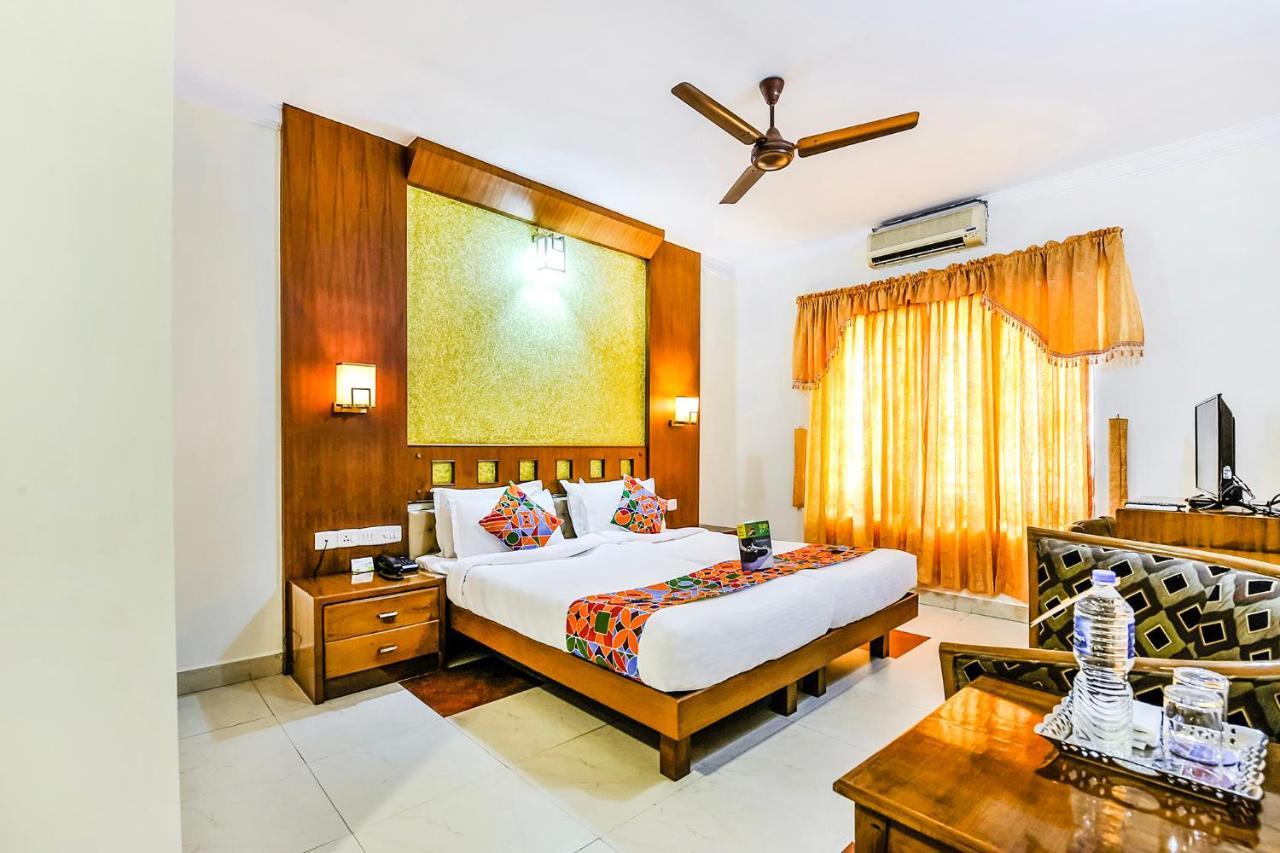 Fabhotel Kangappadan Residency Ramavarmapuram Thrissur Exterior photo